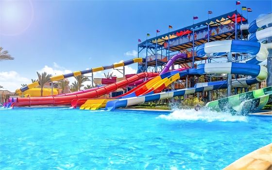 Привлекательное место для детей Водный парк Слайд шириной 5 м для бассейна
