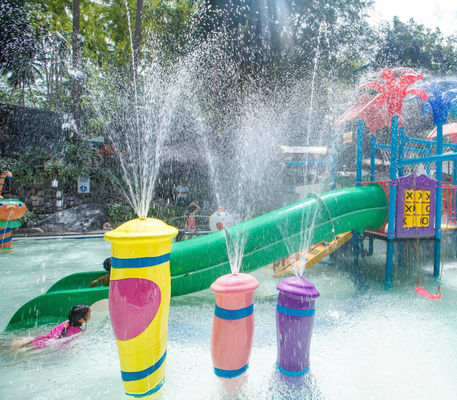 Игры воды стеклоткани для детей распыляют аквапарк и бассейн