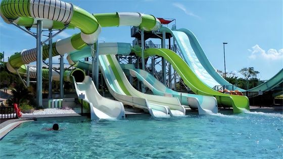 OEM Плавательный бассейн из стекловолокна Слайд на открытой воде Парки развлечений Игровые комплекты Поездка