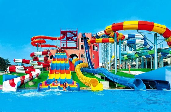 Хорошая цена. Водный парк Aqua Play Профессиональный водный стекловолокнистый горка онлайн